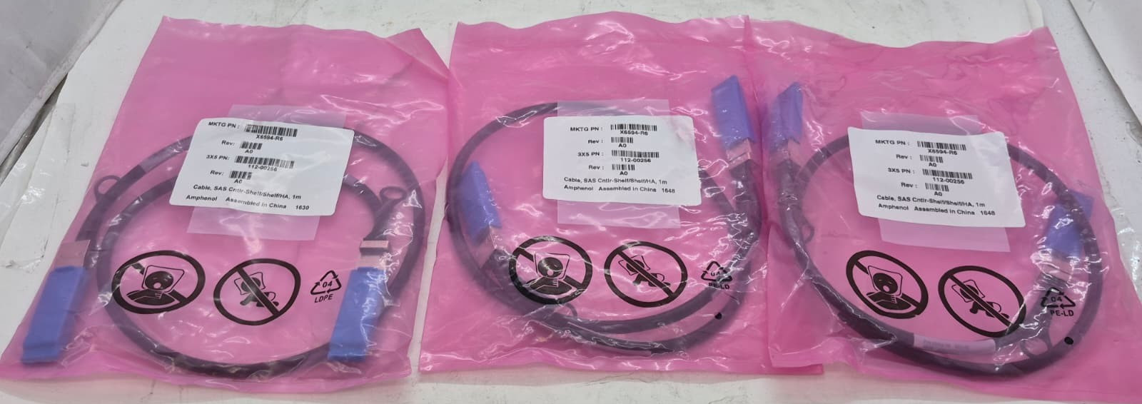 Lot of 3 New NetApp X6594-R6 SAS Cntlr-Shelf/ Shelf /HA 1M Cable