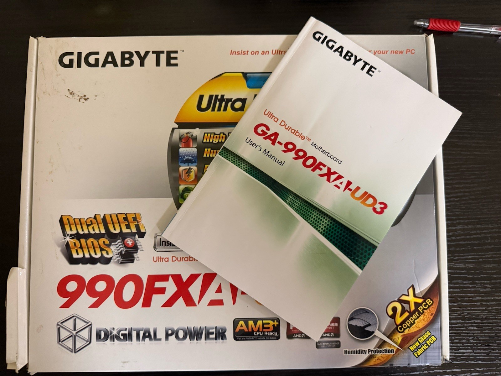 990FX AM3 + Gigabyte Ga-990fxa-ud3 with IO shield motherboard box manual TESTED