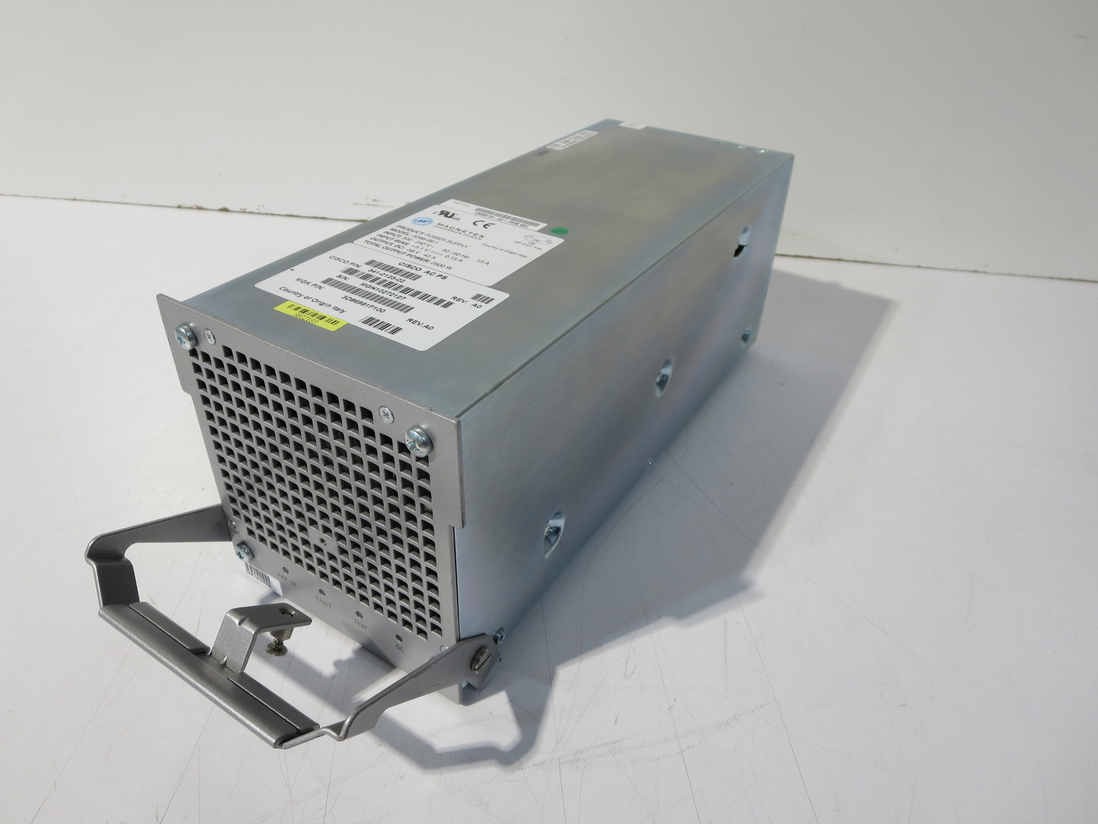 CISCO 12000/16-AC-PEM 2500W POWER SUPPLY INPUT 200-240V; CNP7203AAA