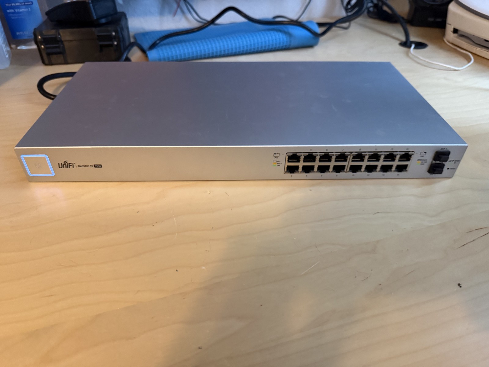 Ubiquiti UniFi Switch 16 150W US-16-150W PoE+ Gigabit Managed Switch 16-Port