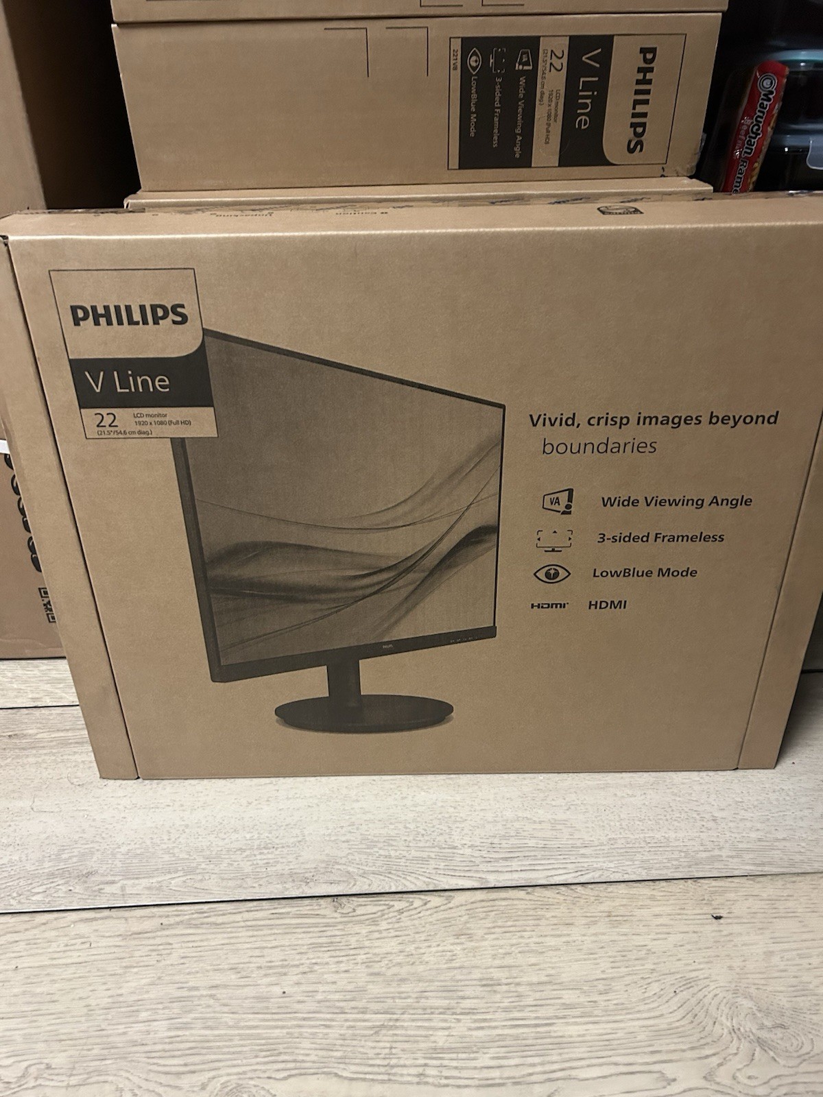 PHILIPS 22” V Line Class Thin Full HD (1920 x 1080) Monitor 100Hz Refresh Rate