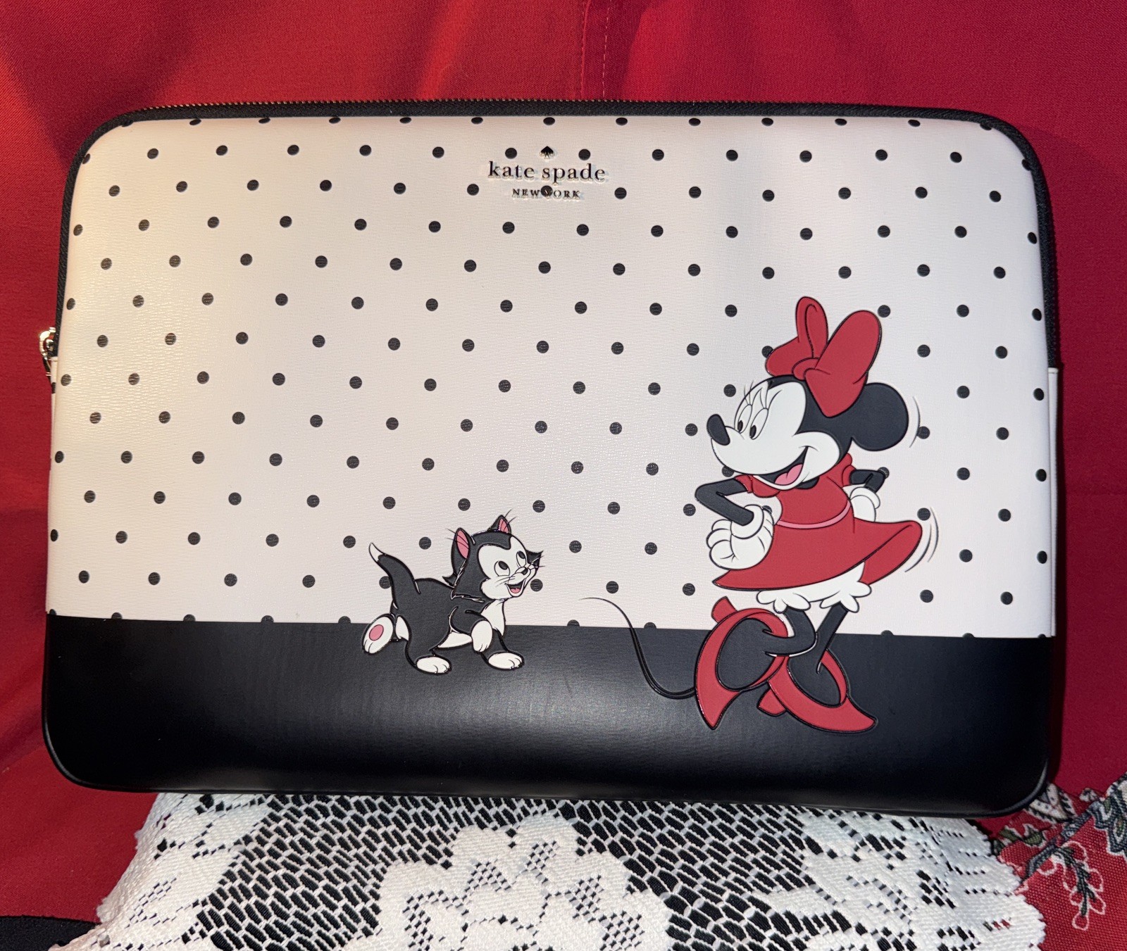 Kate Spade Disney X Kate Spade Minnie Universal Laptop Sleeve Limited Edition