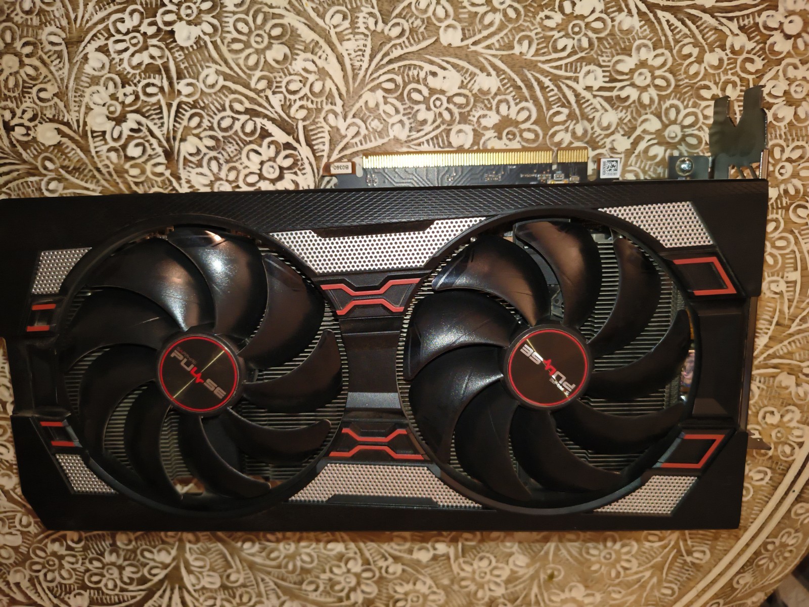 SAPPHIRE Pulse AMD Radeon RX 5600 XT 6GB GDDR6 Graphics Card (112960120G)