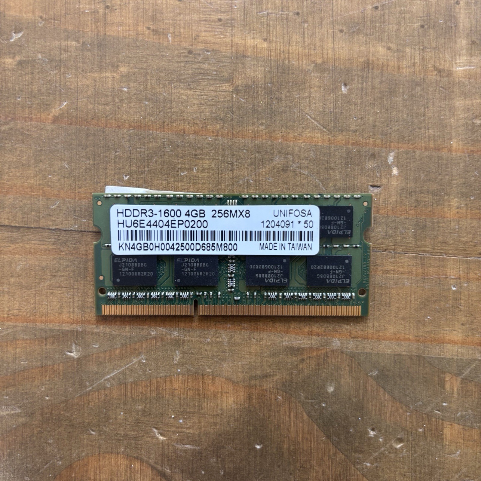 Unifosa 4GB (1x4GB) DDR3-1600 Desktop RAM Memory Module HDR3-1600 4GB