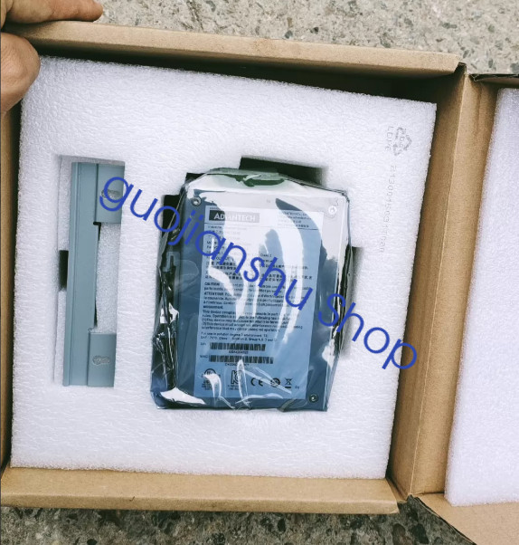 1PCS NEW Advantech EKI-55261 Industrial switch Fast Shipping DHL/FedEx