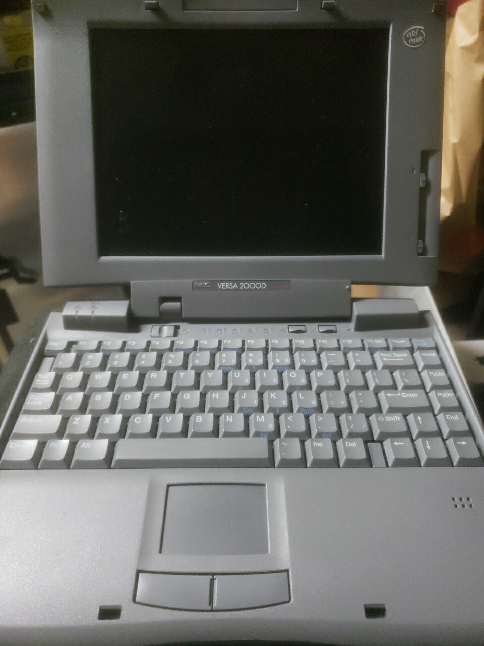  NEC Versa 2000D Model PC-6010 Laptop Computer  - AS IS Vintage