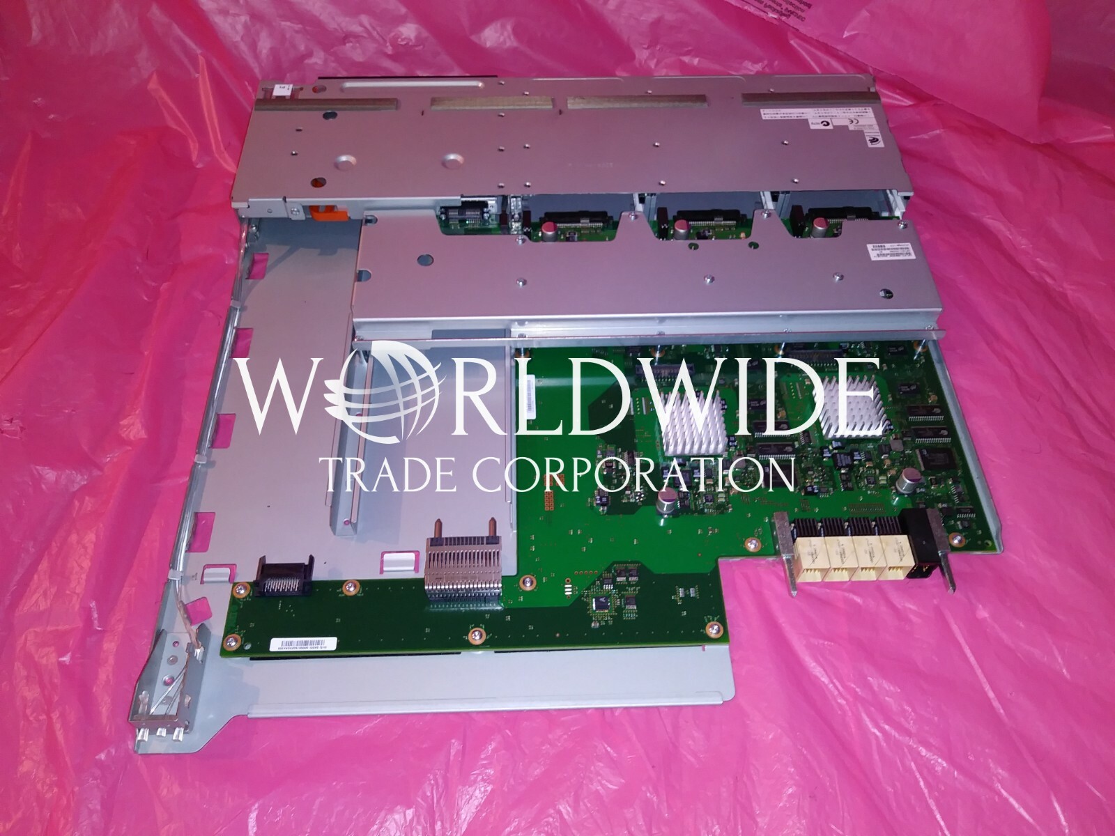 IBM 74Y5511 6x SAS SFF-1 Disk + Media Backplane 9117-MMB pSeries 