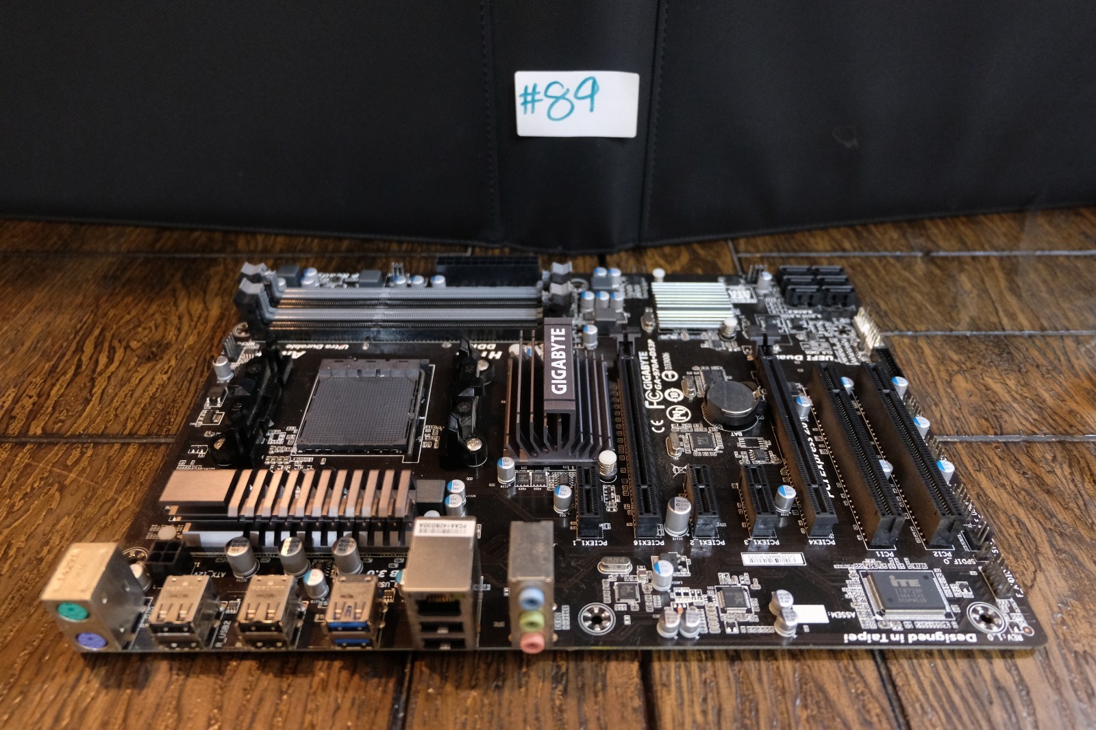 GIGABYTE GA-970A-DS3P Motherboard #89:5