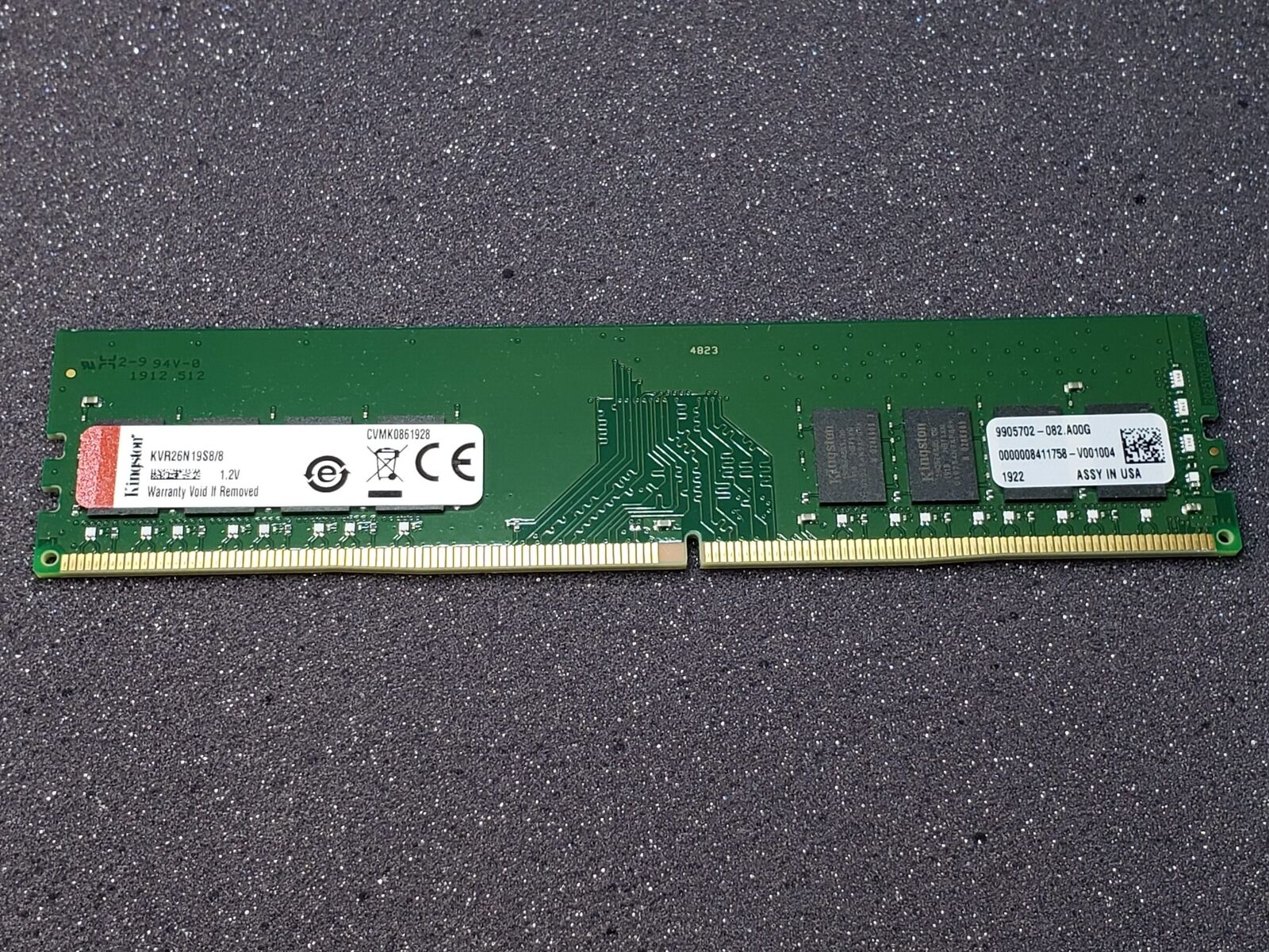KINGSTON 8GB 1RX8 DDR4 2666 MHZ 288-PIN CL19 1.2V KVR26N19S8/8