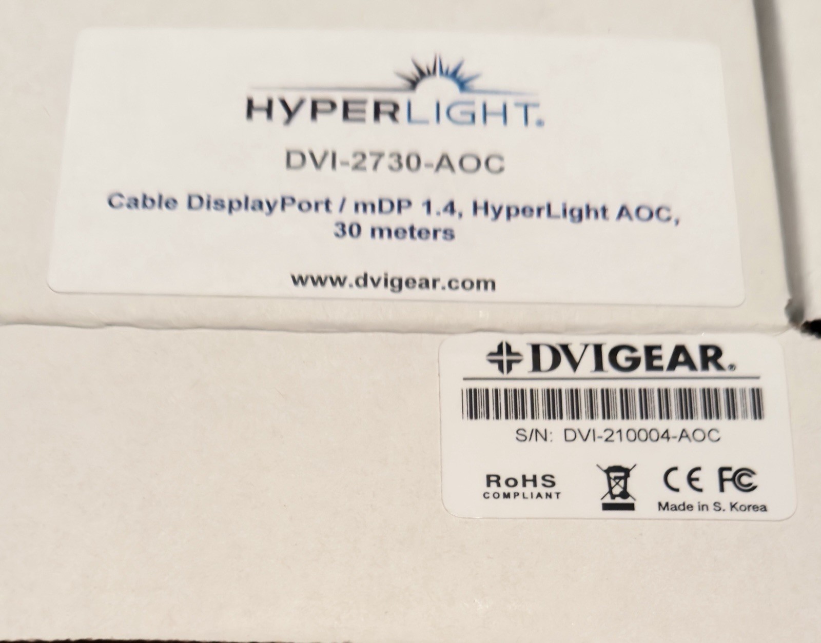DVIGEAR DVI-2730-AOC Plenum-Rated 8K HyperLight Active Optical DisplayPort Cable