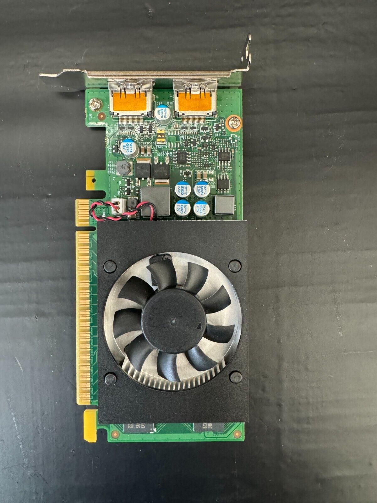 Lenovo GeForce GT 730 2GB GDDR5 Graphics Card - DisplayPort x2