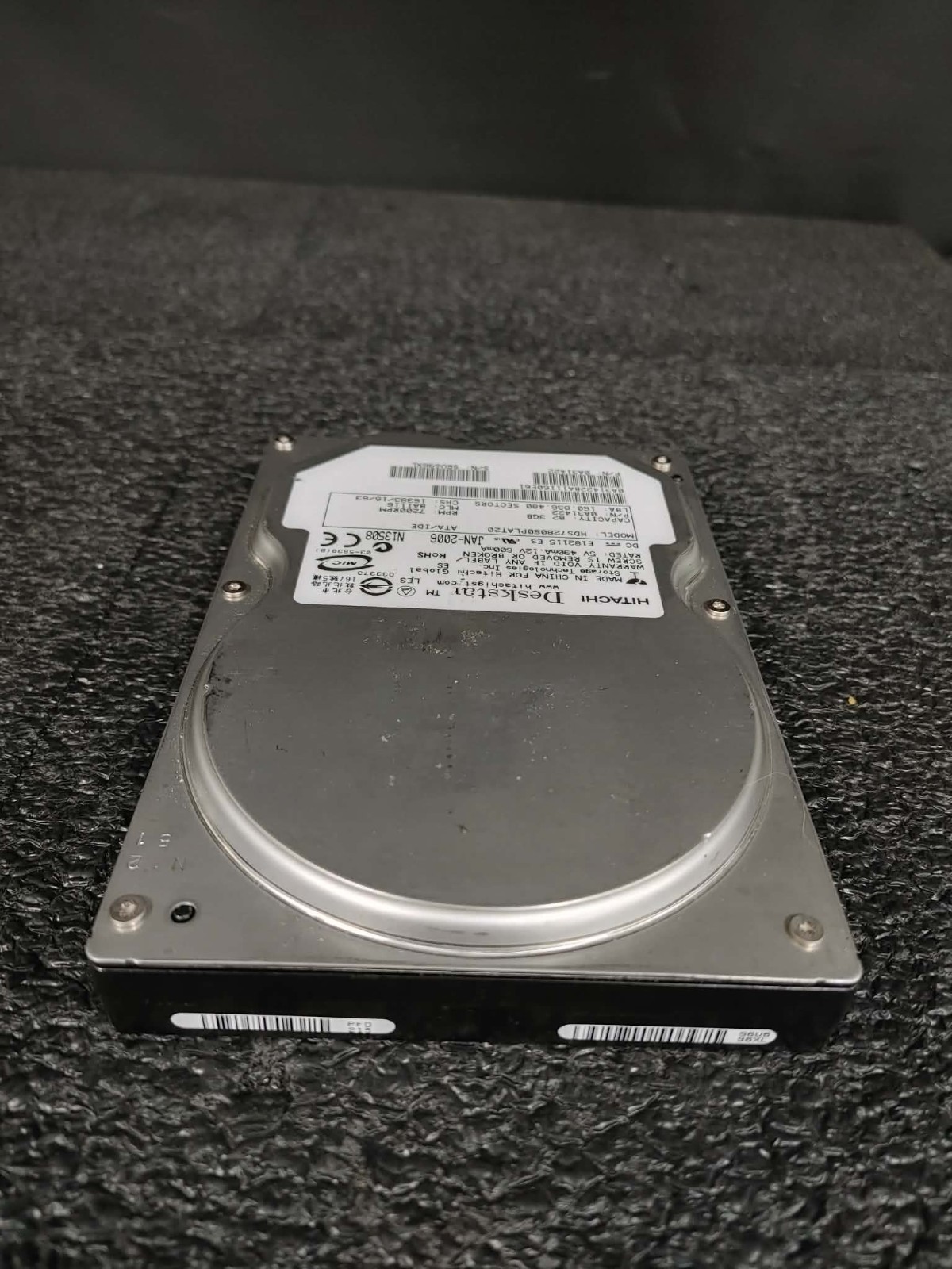 Hitachi 0A31422 HDS728080PLAT20 82.3GB 7.2K RPM 2MB ATA-133 3.5" HDD Hard Drive