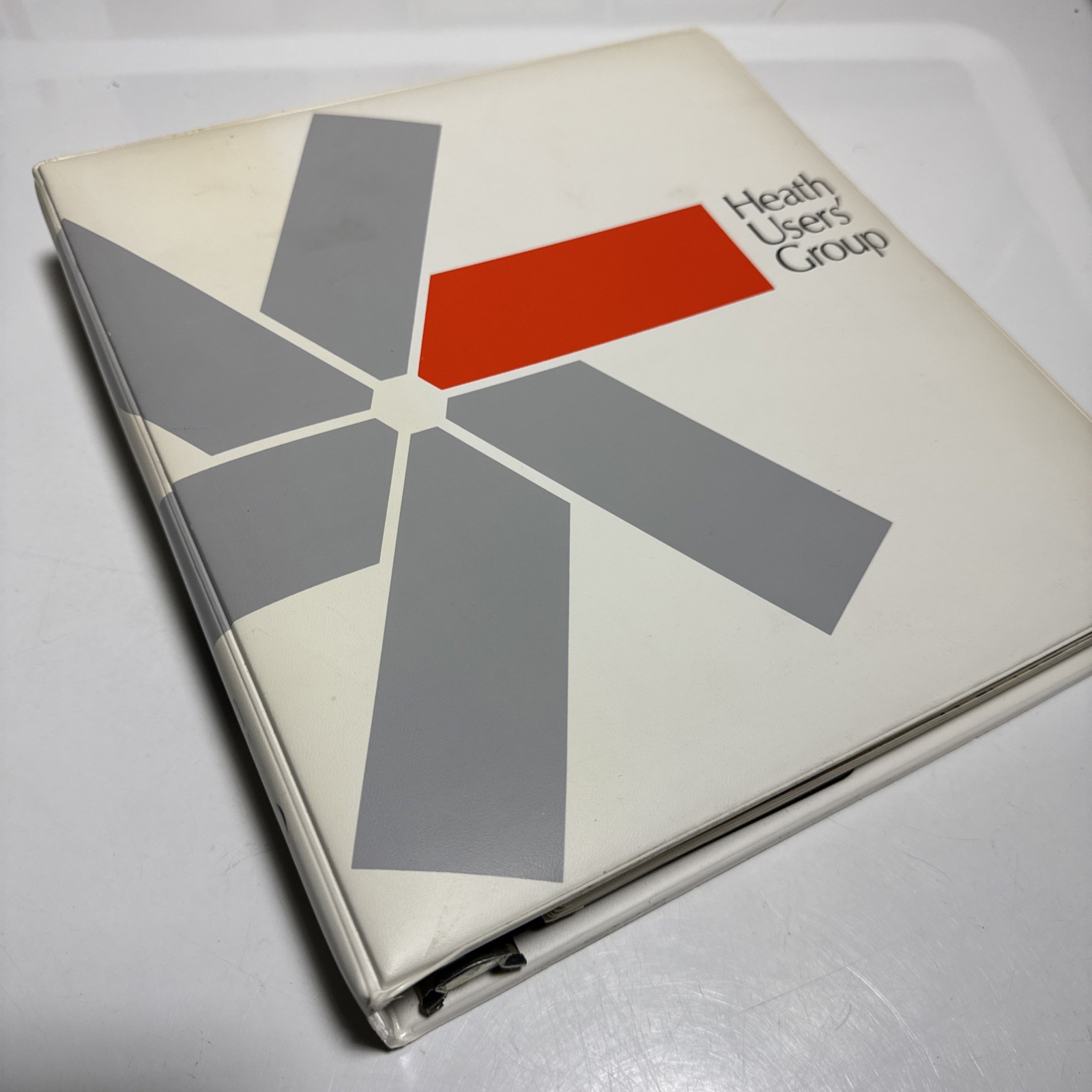 Heath Users Group Binder 1981-1982 Remark Lot 12 Issues Heathkit Magazines