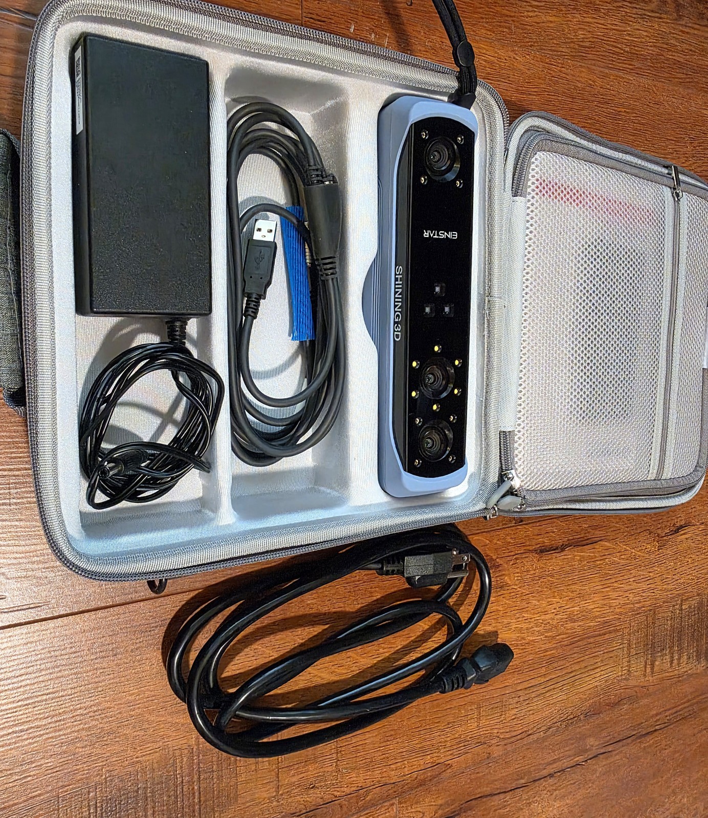 SHINING 3D EinStar Handheld 3D Scanner Full Kit w/ Case, Calibration Board, PSU