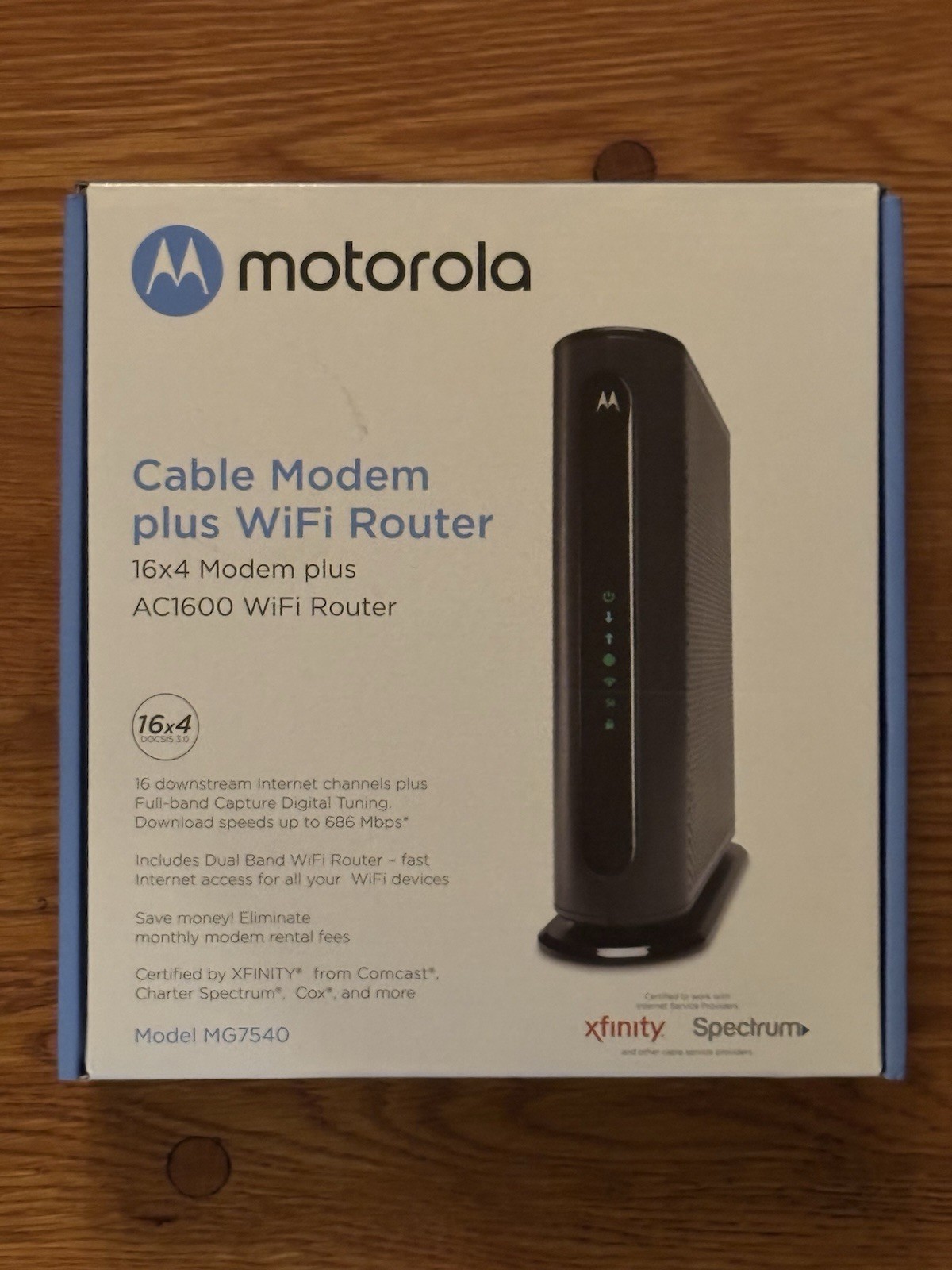 Motorola MG7540 16x4 DOCSIS 3.0 Cable Modem Plus AC1600 WiFi Router Works Great