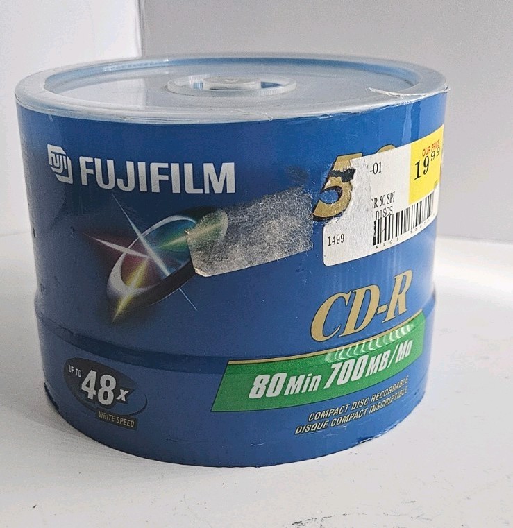 Fujifilm CD-R 50 Pack 80 min 700MB/MO 48X Blank CD Discs CDR  Made In Japan