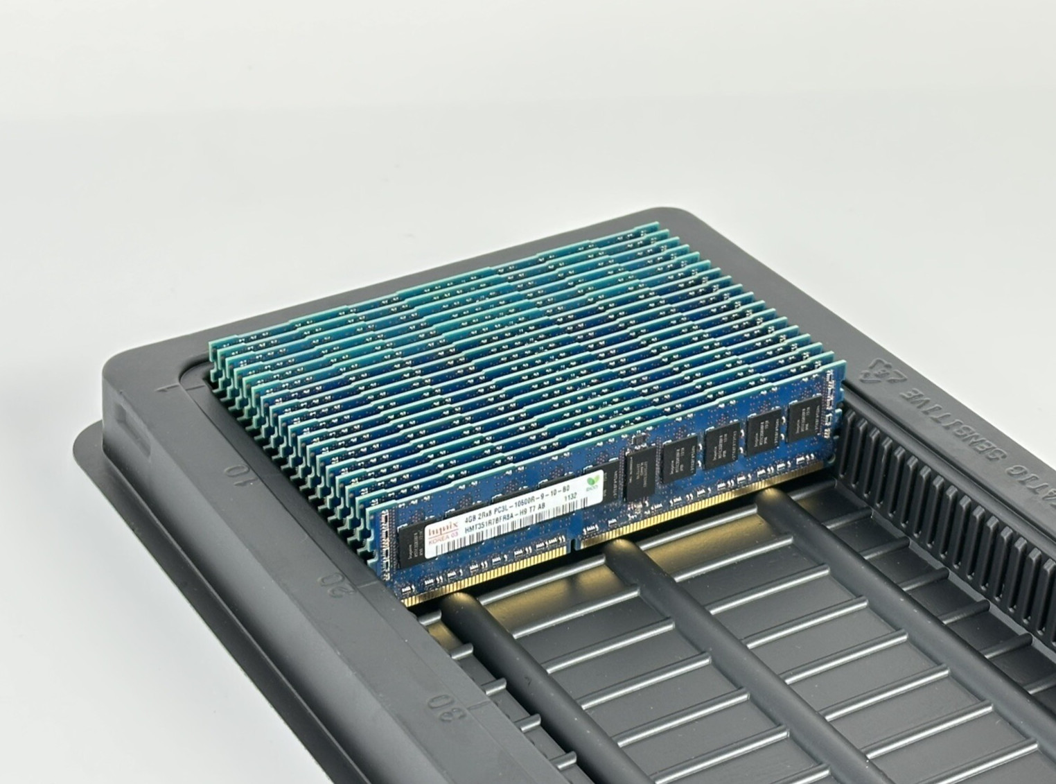 72GB Lot of 18x 4GB 2Rx8 PC3L-10600R RDIMM 1333 MHz ECC DDR3 RAM Memory SK Hynix