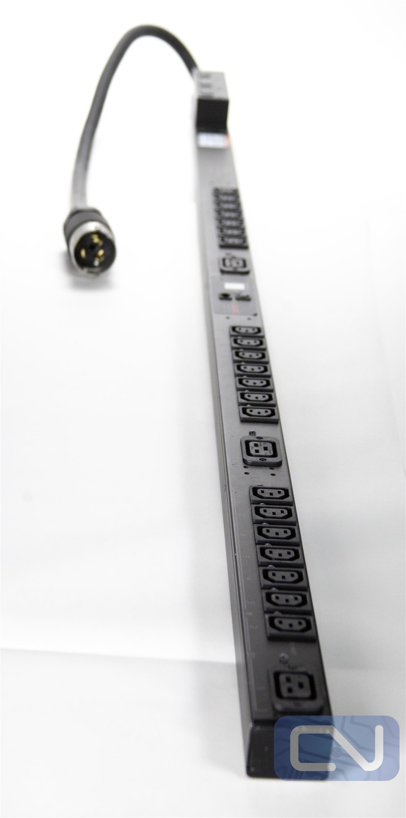 PC AP7968 Switched Rack PDU Zero U 12.5kW 208V 3PH (21)C13 (3)C19