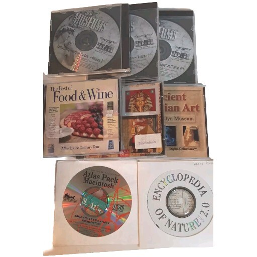 Apple MacIntosh Lot of 8 Compact Discs 1990s CD-Rom Discs
