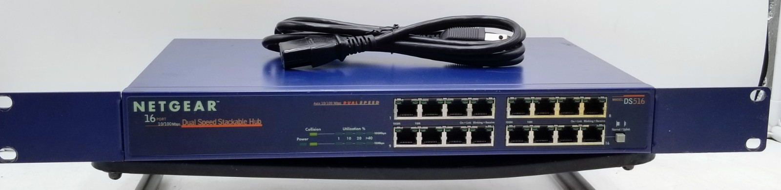 Netgear DS516 Dual Speed 16-Port 10/100 Stackable Hub