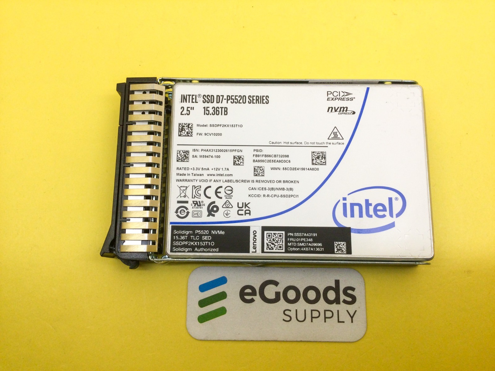 01PE348 Lenovo Intel D7-P5520 15.36TB PCIe 4.0 NVMe 2.5in SSD 4XB7A13631