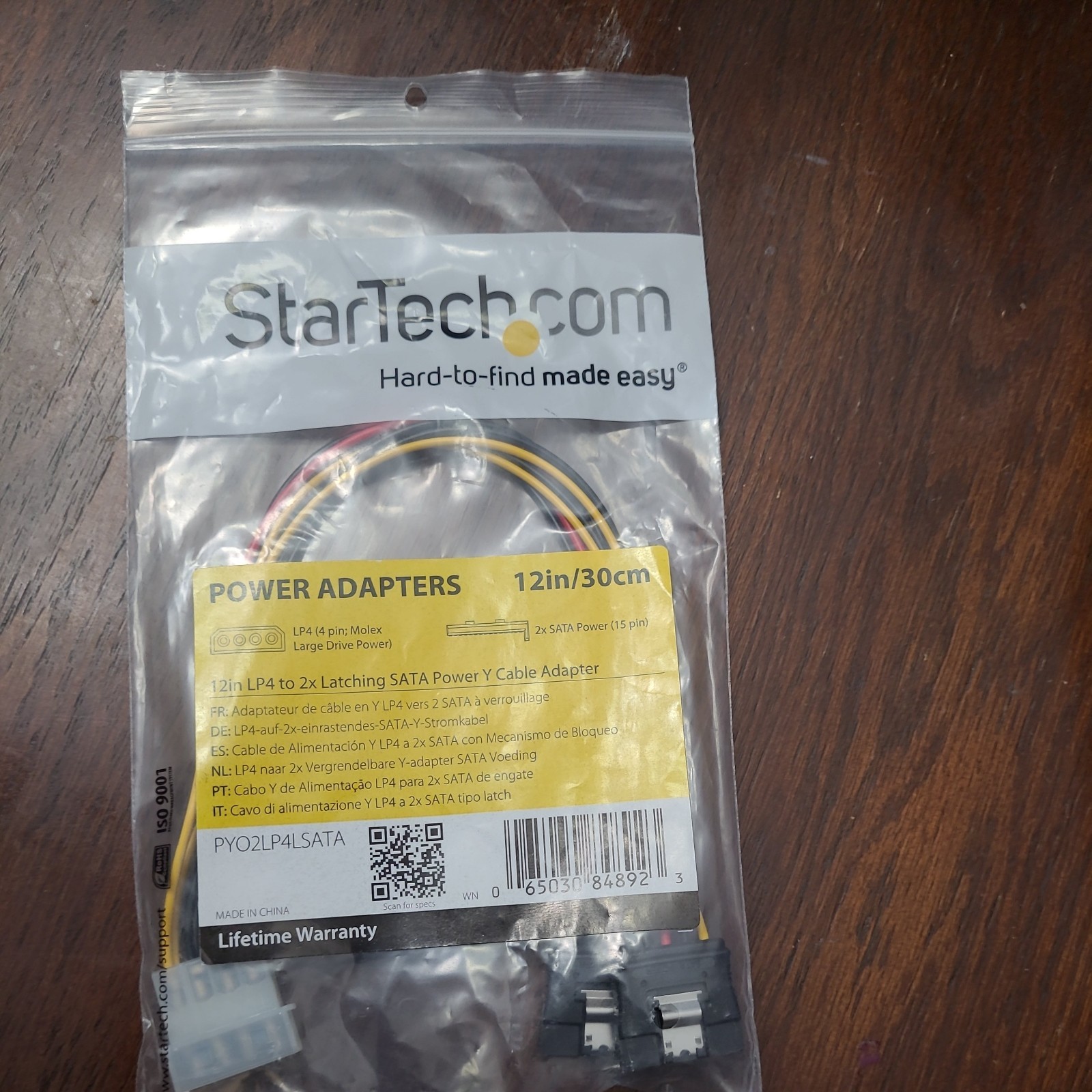 StarTech PYO2LP4LSATA 12in LP4 to 2x Latching SATA Power Y Cable