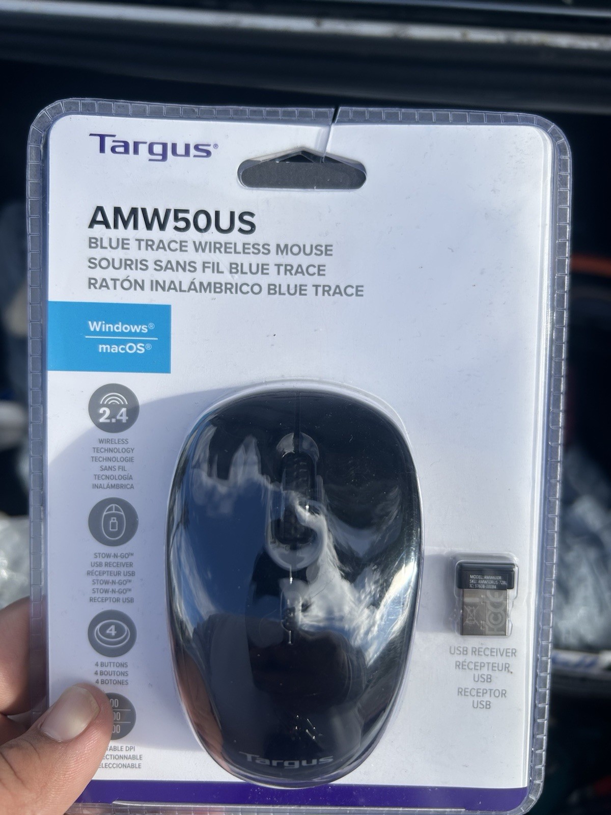 Targus AMW50US Wireless BlueTrace Mouse, Stow-N-Go USB, Adjustable DPI, Black