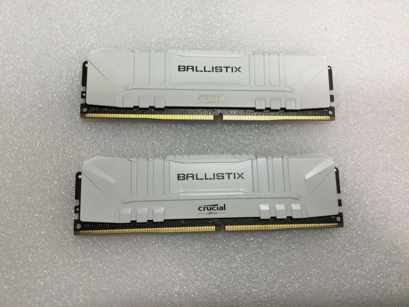 Crucial Ballistix 16GB (2x8GB) DDR4 3200 MHz  Memory