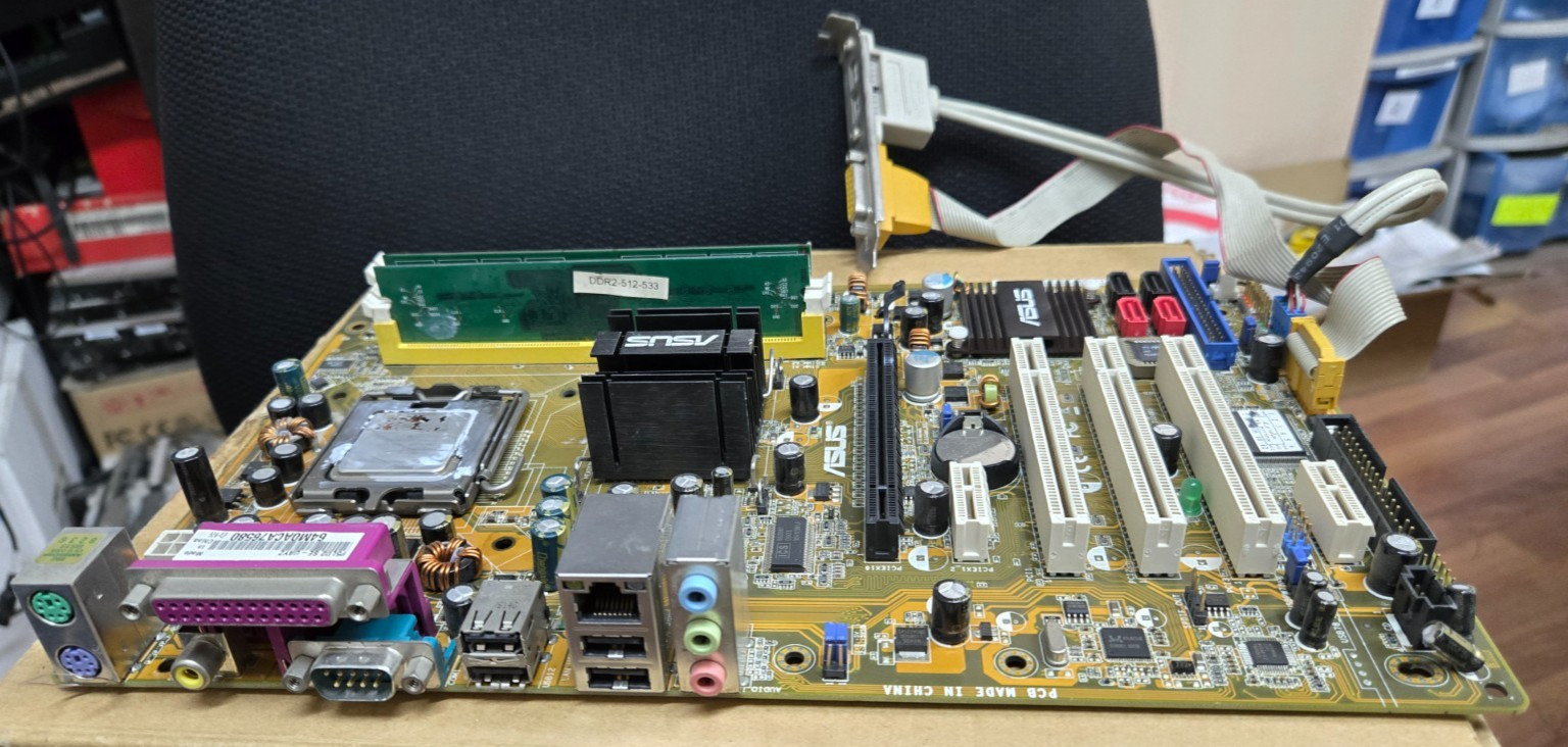 ASUS P5LD2 SE LGA 775 ATX Motherboard w/ SL9QQ 3.4GHz CPU, 1.5GB & No I/O Plate