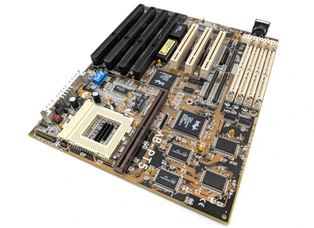 Untested Abit AB-PT5 Rev 2.11 Mainboard Socket 7 Motherboard ISA Retro