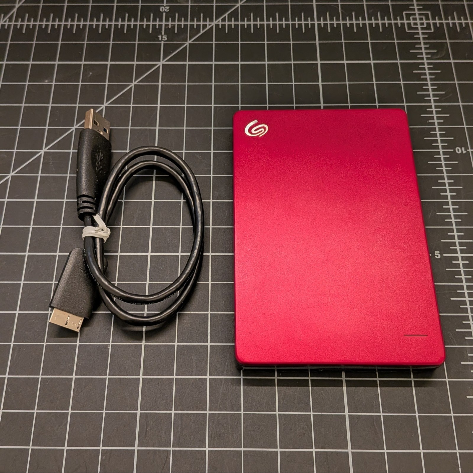 2TB 2.5'' External Hard Disk Drive - Seagate Backup Plus Slim USB 3.0 (SRD00F1)