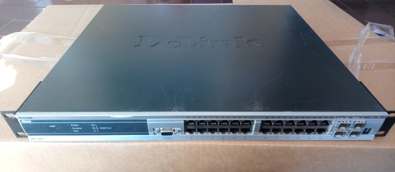 D-LINK DGS 3627G DEM-410X + 10GE XFP Transceiver DEM-410CX - All ports tested