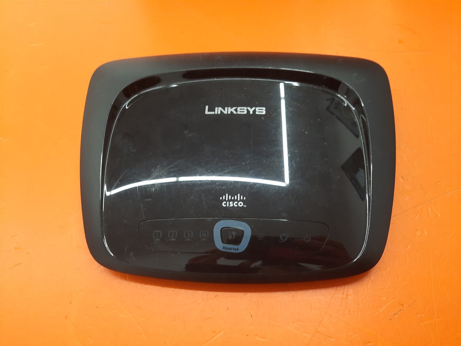 ⭐️⭐️⭐️⭐️⭐️ Cisco Linksys WRT110 RangePlus Wireless Router-No Cables