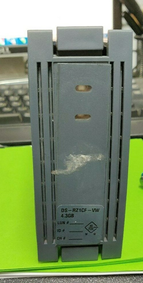 DEC DS-RZ1CF-VW / 70-31468-78 Digital Corp. StorageWorks 4.3GB Hard Disk Drive