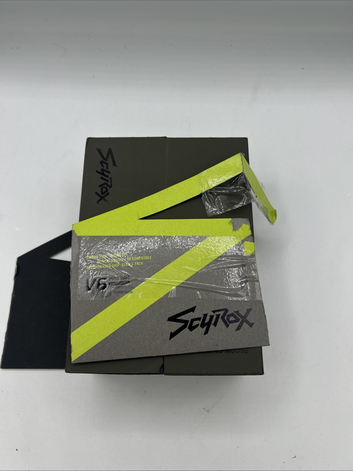 Scyrox V6 Super Light Wireless Gaming Mouse, White