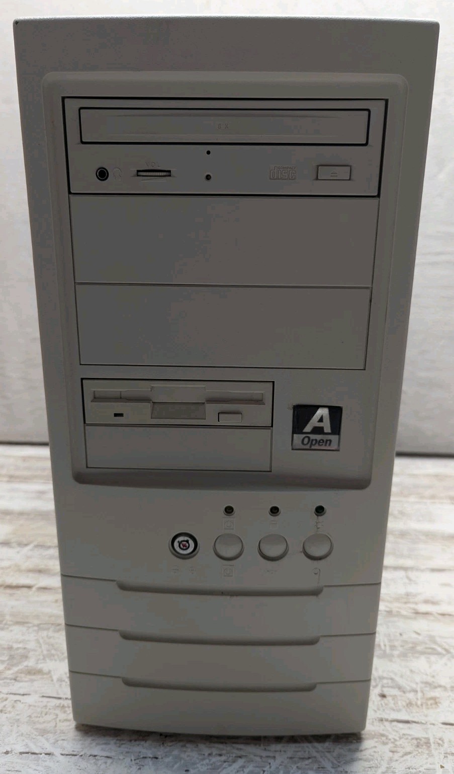 VINTAGE DESKTOP COMPUTER Tower A Open Tested See Pictures 