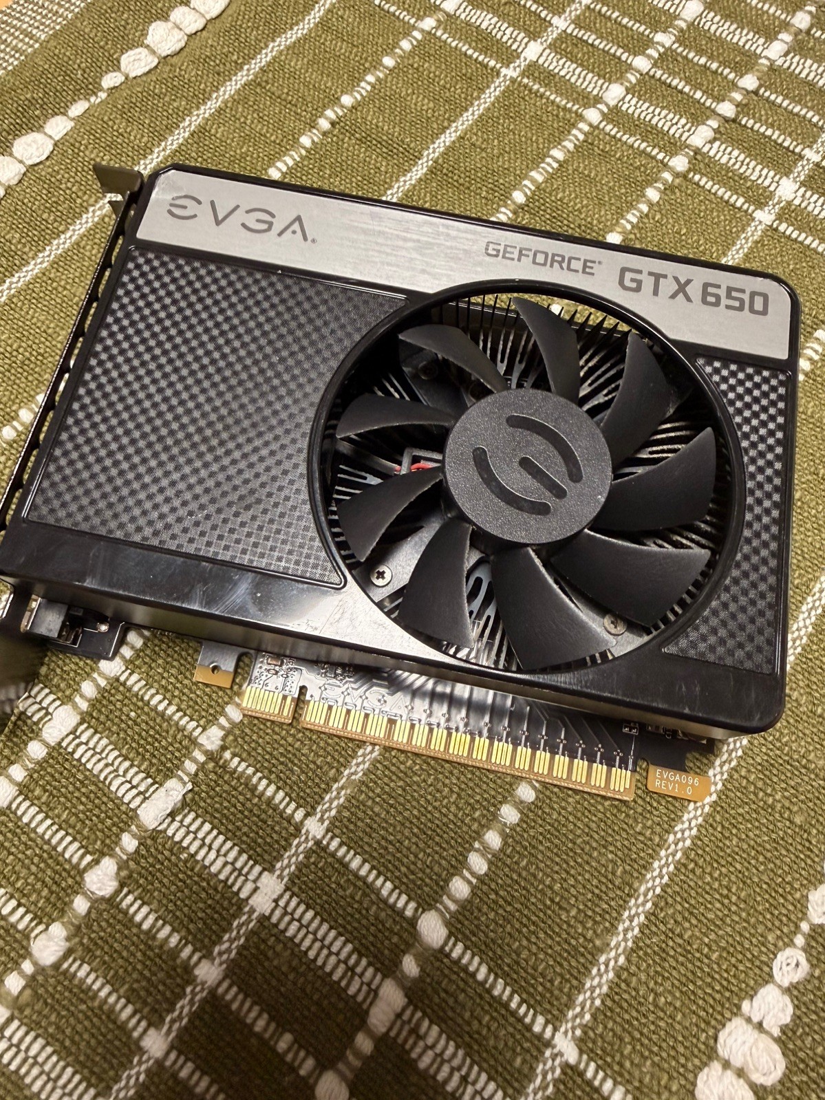 EVGA NVIDIA GeForce GTX 650 1GB GDDR5 PCIe Video Graphics Card Black - TESTED