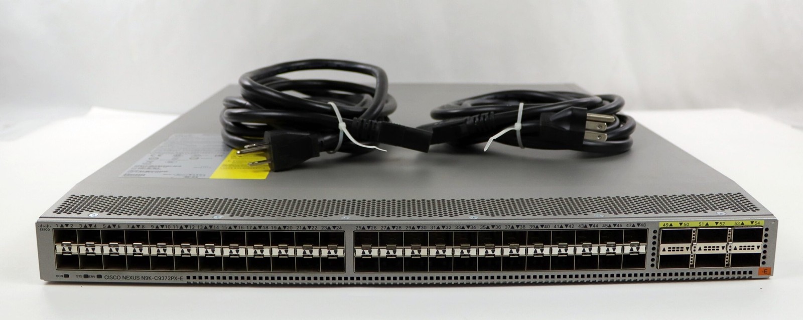 Cisco Nexus 9372PX-E 48x 1/10Gbps SFP+ 6x 40-Gbps QSFP+ Network Switch