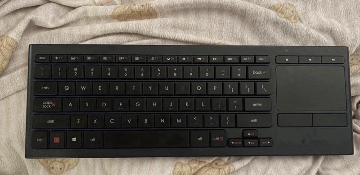 Logitech K830 Keyboard