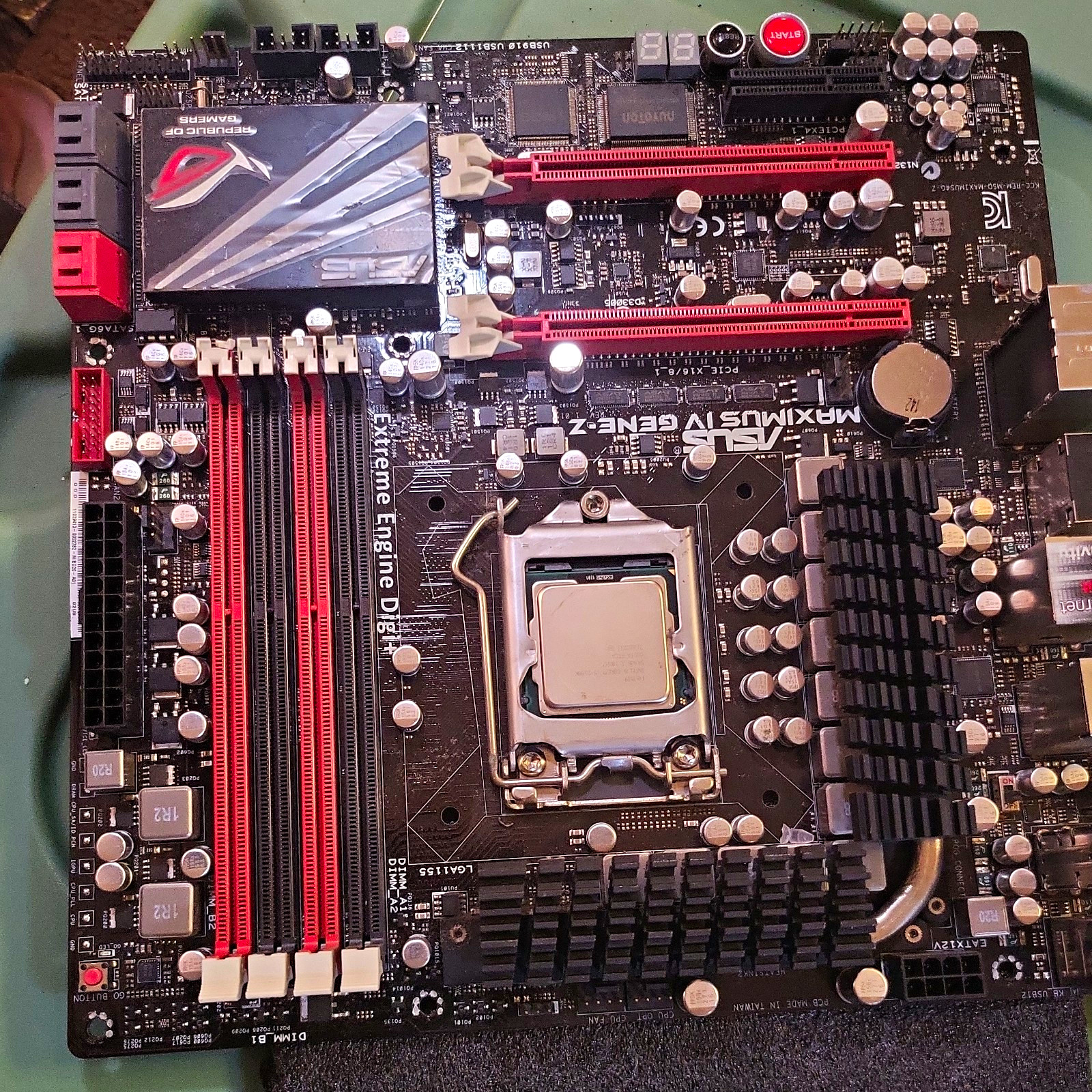 ASUS Maximus IV Gene-Z ATX LGA1155 DDR3 Motherboard w/ Intel Core i5 3.80GHz