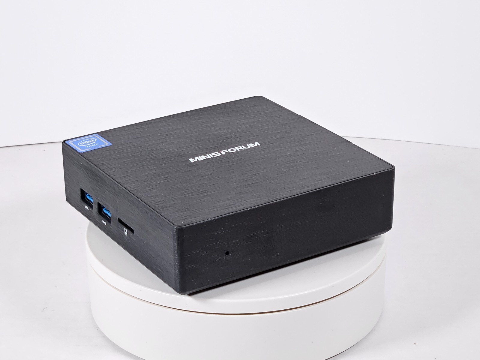 Intel MINISFORUM GN31 Mini PC Celeron J3160 Processor 4GB RAM 128GB NVMe SSD