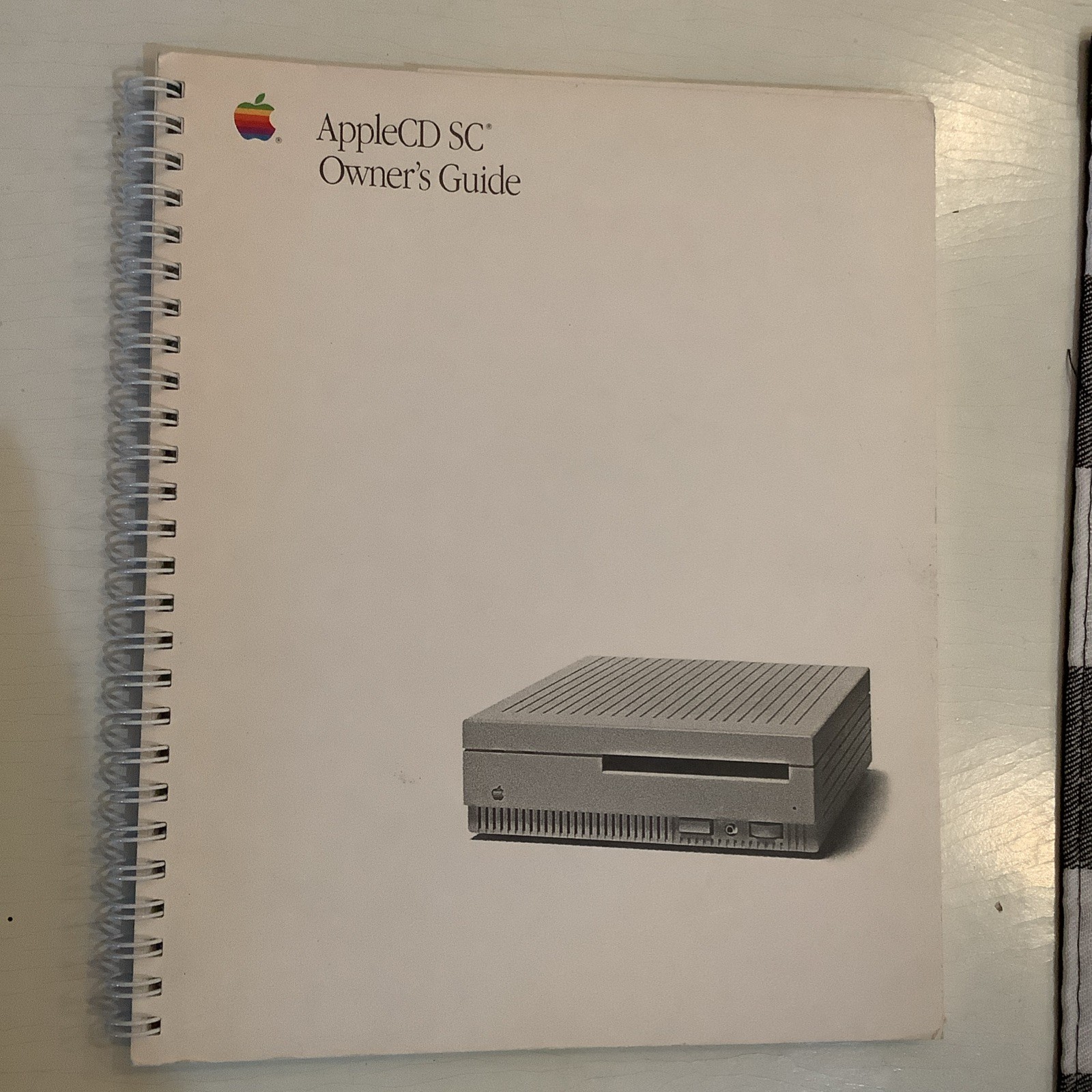 AppleCD SC Owner’s Guide