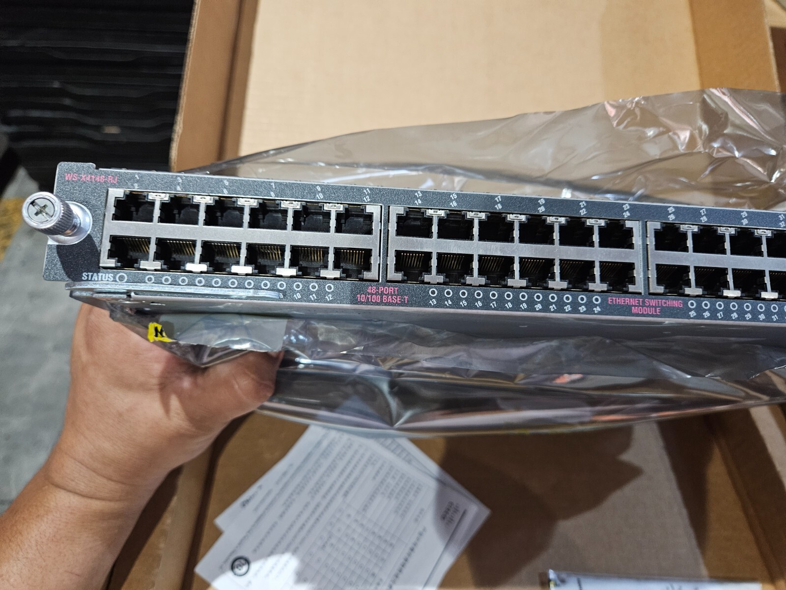 WS-X4148-RJ CISCO CATALYST 4000 10/100 AUTO MODULE