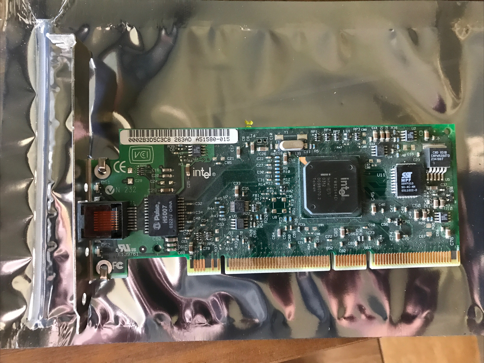 Intel Pro/ 1000 XT PCI X 10/100/1000 XT Server￼ Network Card