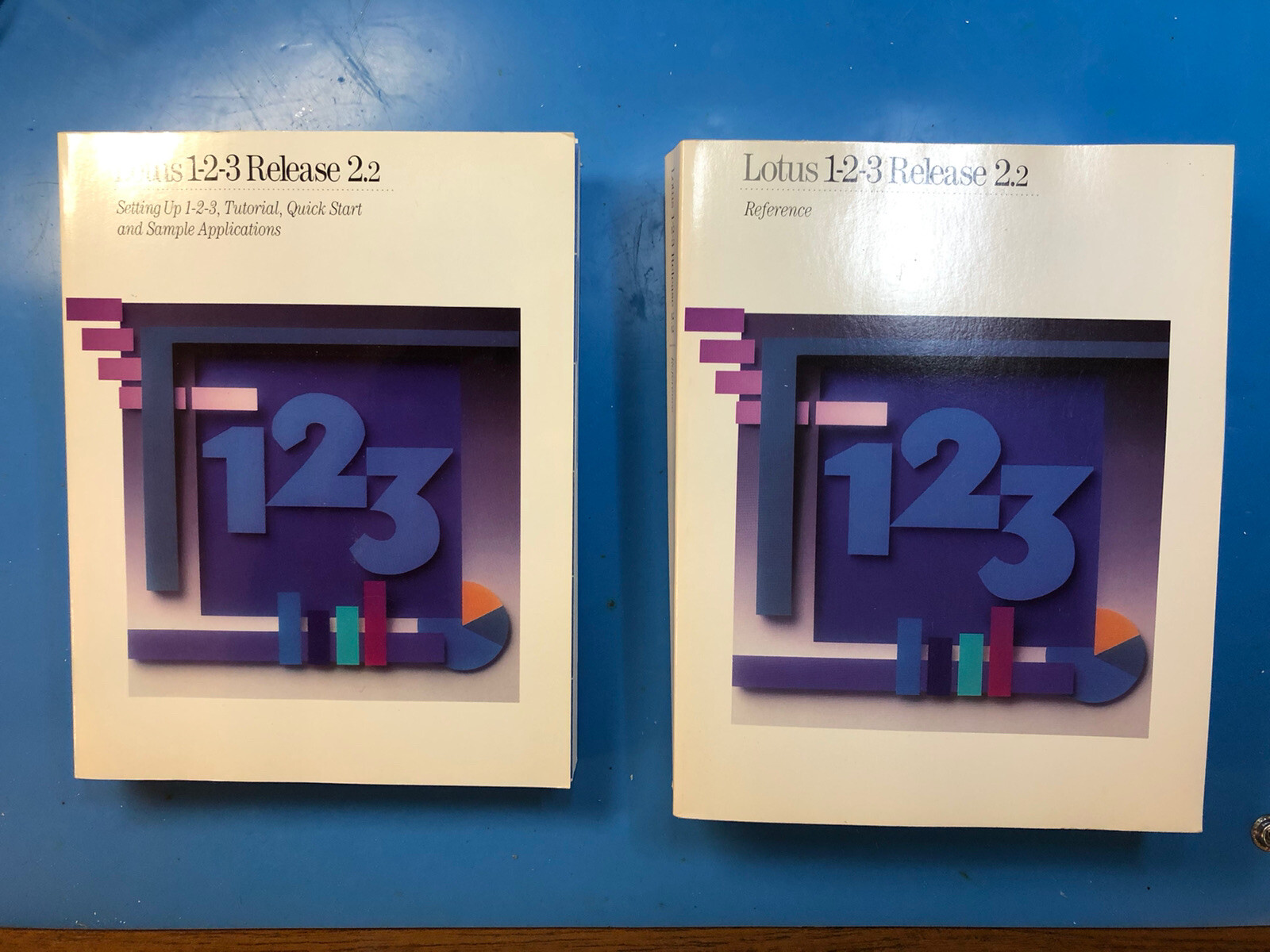 Lotus 1-2-3 v2.2 Application and reference manuals (1st print, 1989)