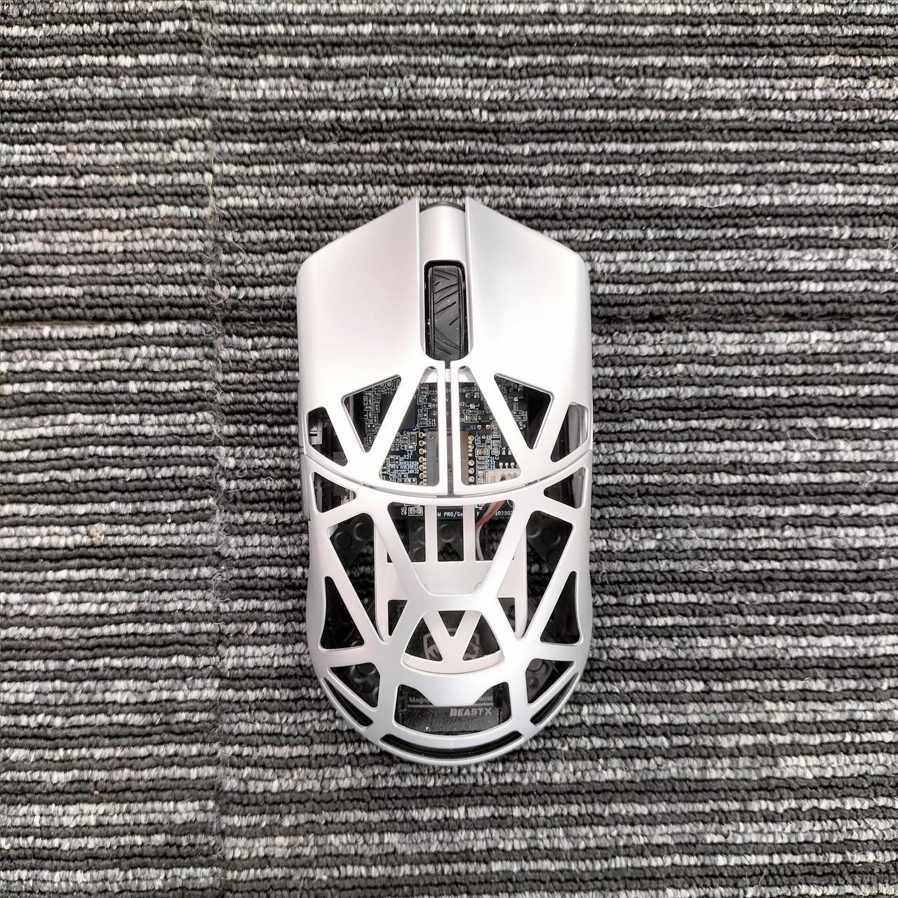 WLMOUSE Gaming Mouse Magnesium Alloy Ultra Lightweight Wireless 8000Hz Japan