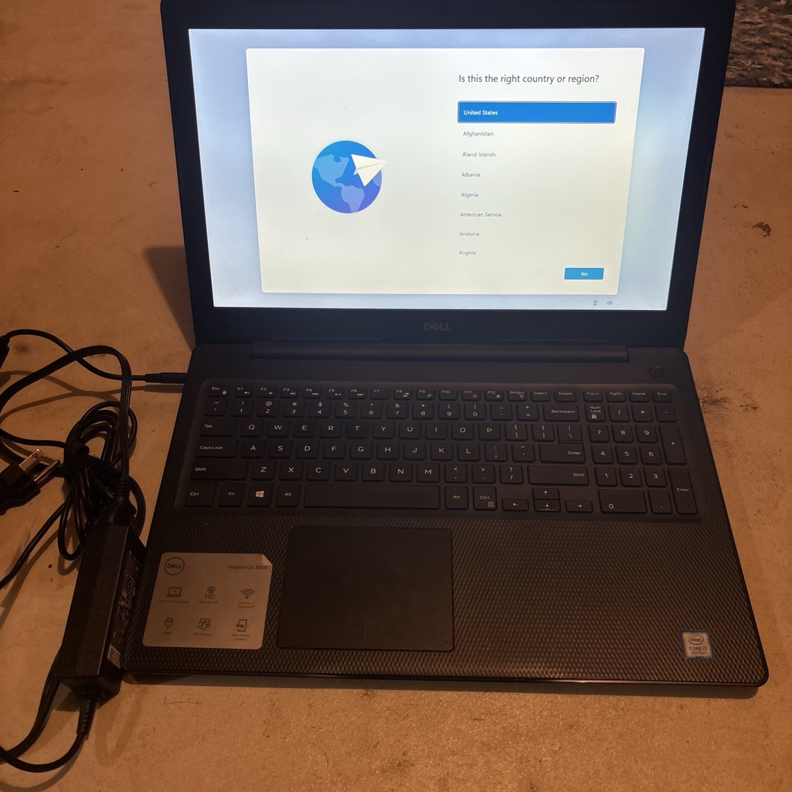 Dell Inspiron 3583 Core i7-8565U CPU 16GB RAM 500GB SSD Win 11 Home w/AC Adapter