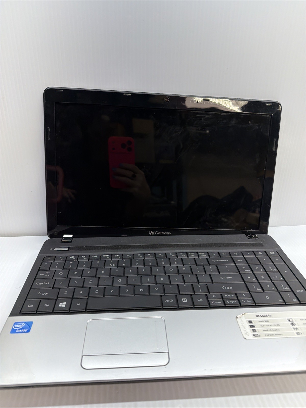 Gateway NE5R31u 15.6" Laptop Intel B830 4GB RAM DDR3 For Parts or Repair
