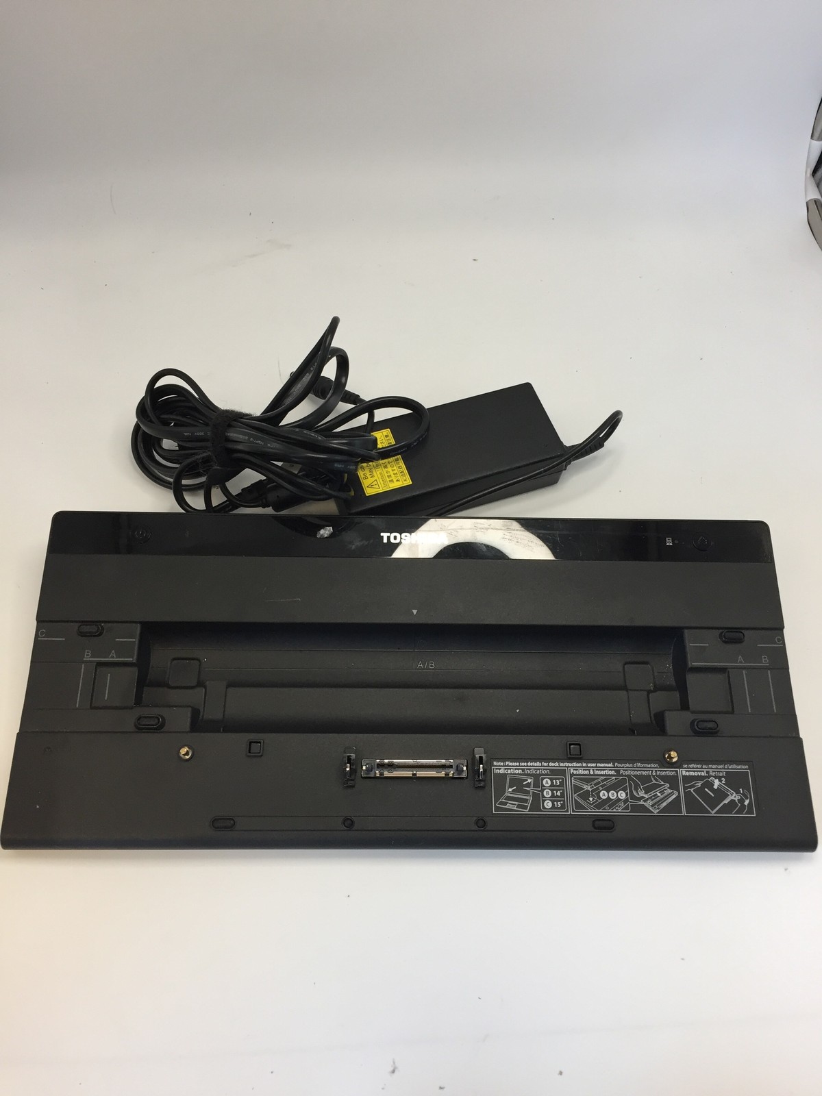 Toshiba PA3916U-1PRP Hi-Speed Port Replicator II Docking Station w Adapter HDMI