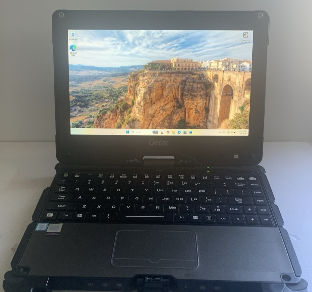 GETAC V110 G3 Laptop  i7-6500U 8GB 256GB SDD TOUCH barcode Scanner 2 Battery A